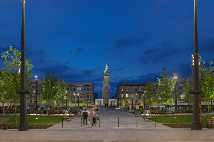 Éclairage Place de la liberté, Łódź